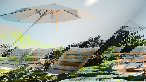 Parasol ogrodowy Dominica