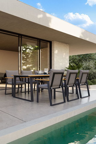 Aura Dining L