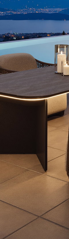 Caracas Dining L