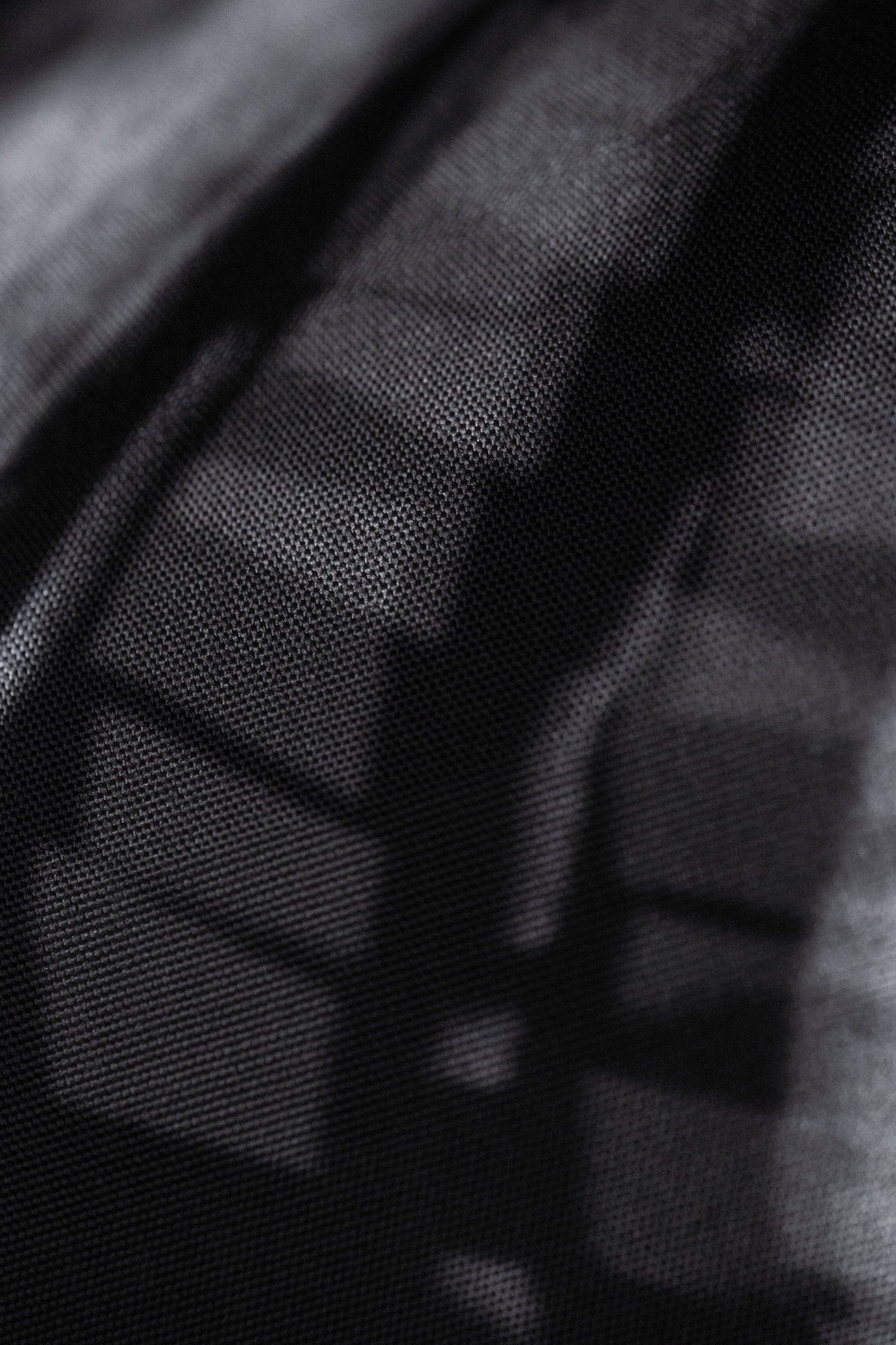 Tkanina szara Inscenizacja